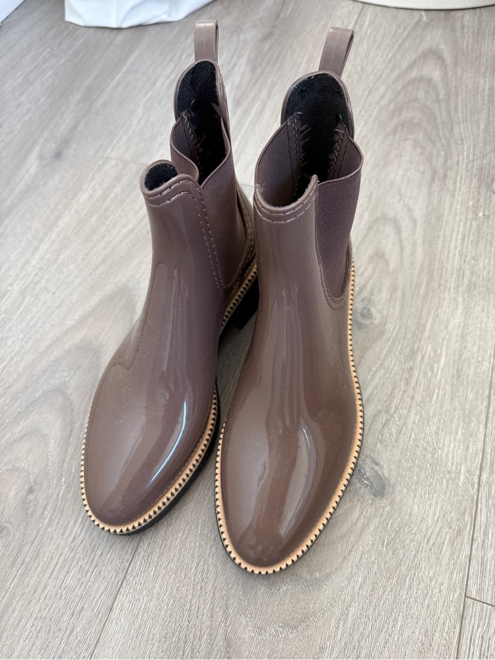 Women's Glossy Chocolate Chelsea Rain Boots with Elastic Side Panels